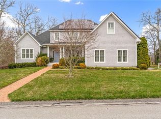 3 Jessica Ln, Narragansett, RI 02882