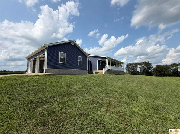 1516 Wilson Rd, Cave City, KY 42127