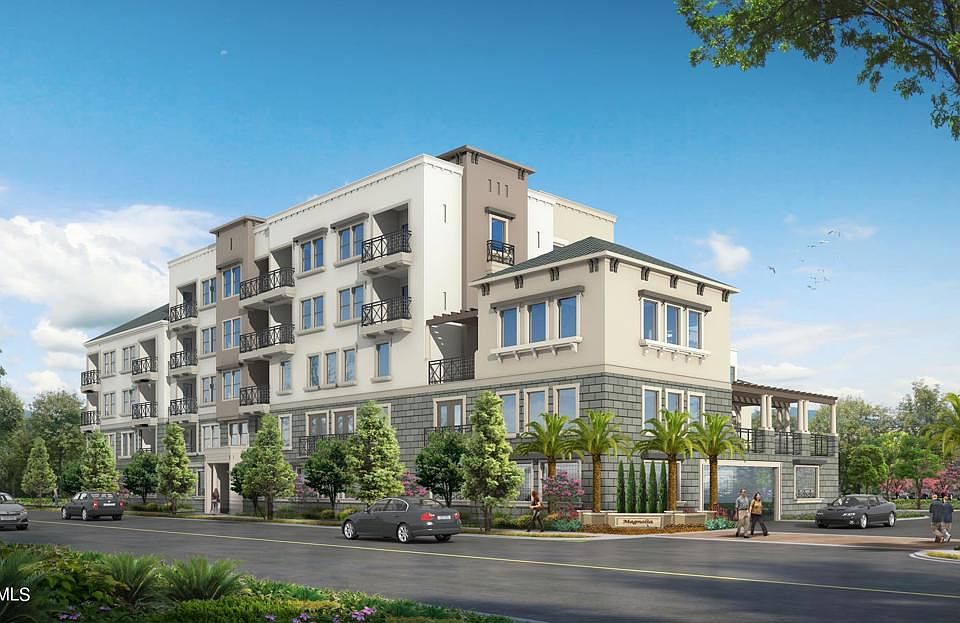 1st image of 890 S Magnolia Ave
