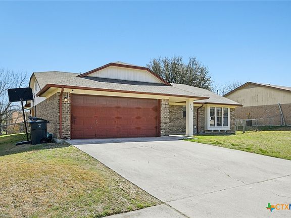 2nd image of 3202 Paintrock Dr