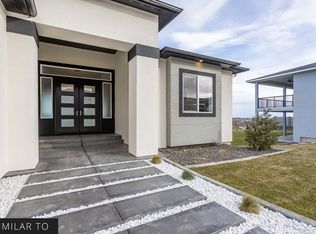 2457 Falconcrest Loop, Richland, WA