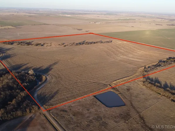 1 S 76th St, Tonkawa, OK 74653