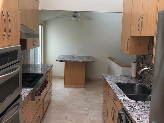 Kitchen & breakfast nook counter height table