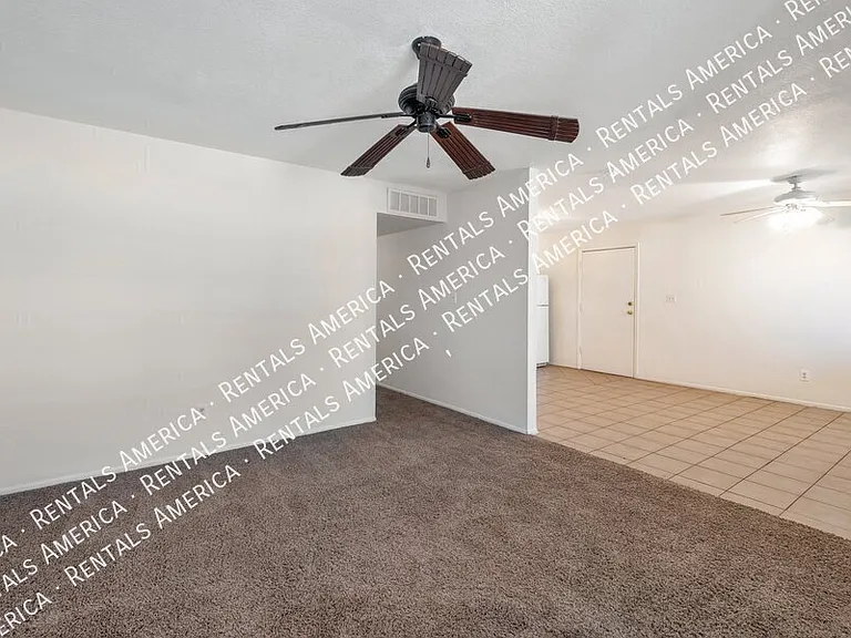 311 W Bealey Ave — Photo 6