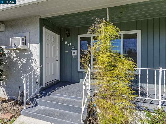4th image of 1600 Marie Ave
