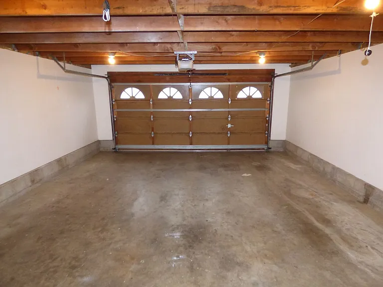 986 Eastwind Ct N — Photo 20