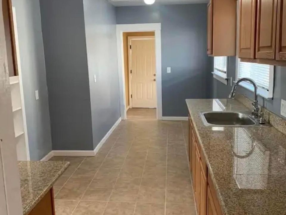 2nd image of 327 3rd St