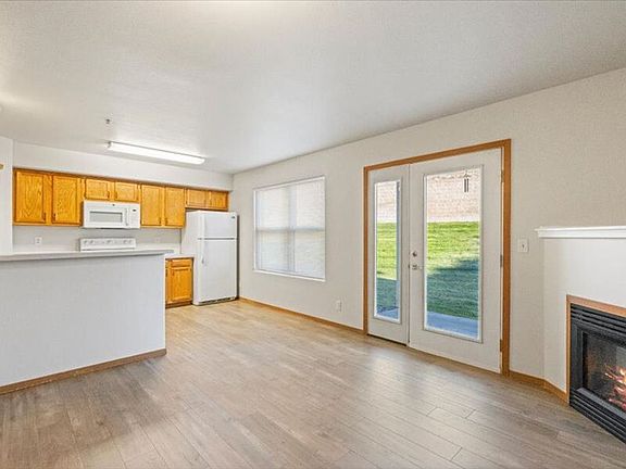 3rd image of 6305F Chapel Hill Blvd #F101