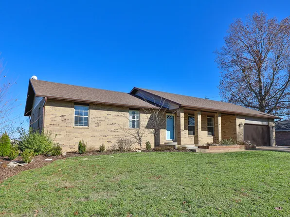 1341 W Pine Street, Bolivar, MO 65613