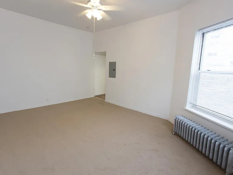 Dining/Living room