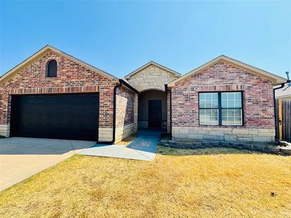 1421 Gypsum Pl, Noble, OK 73068