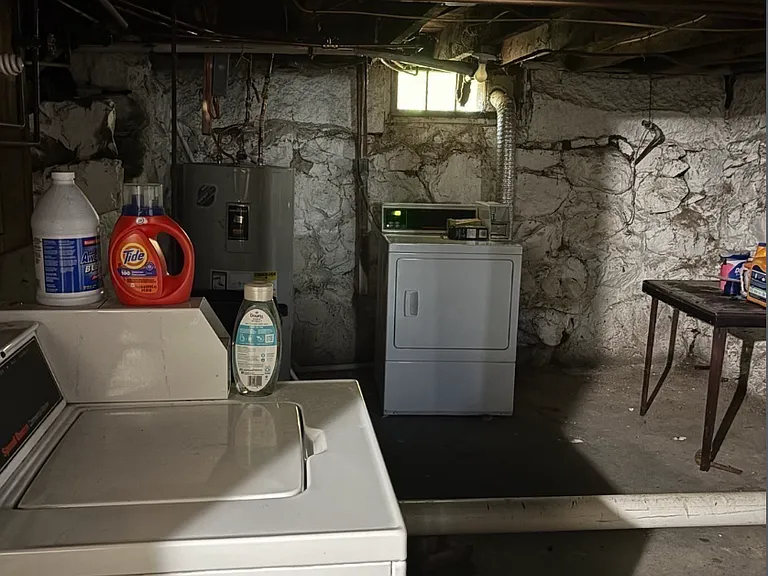32 Cottage St #3 — Photo 7