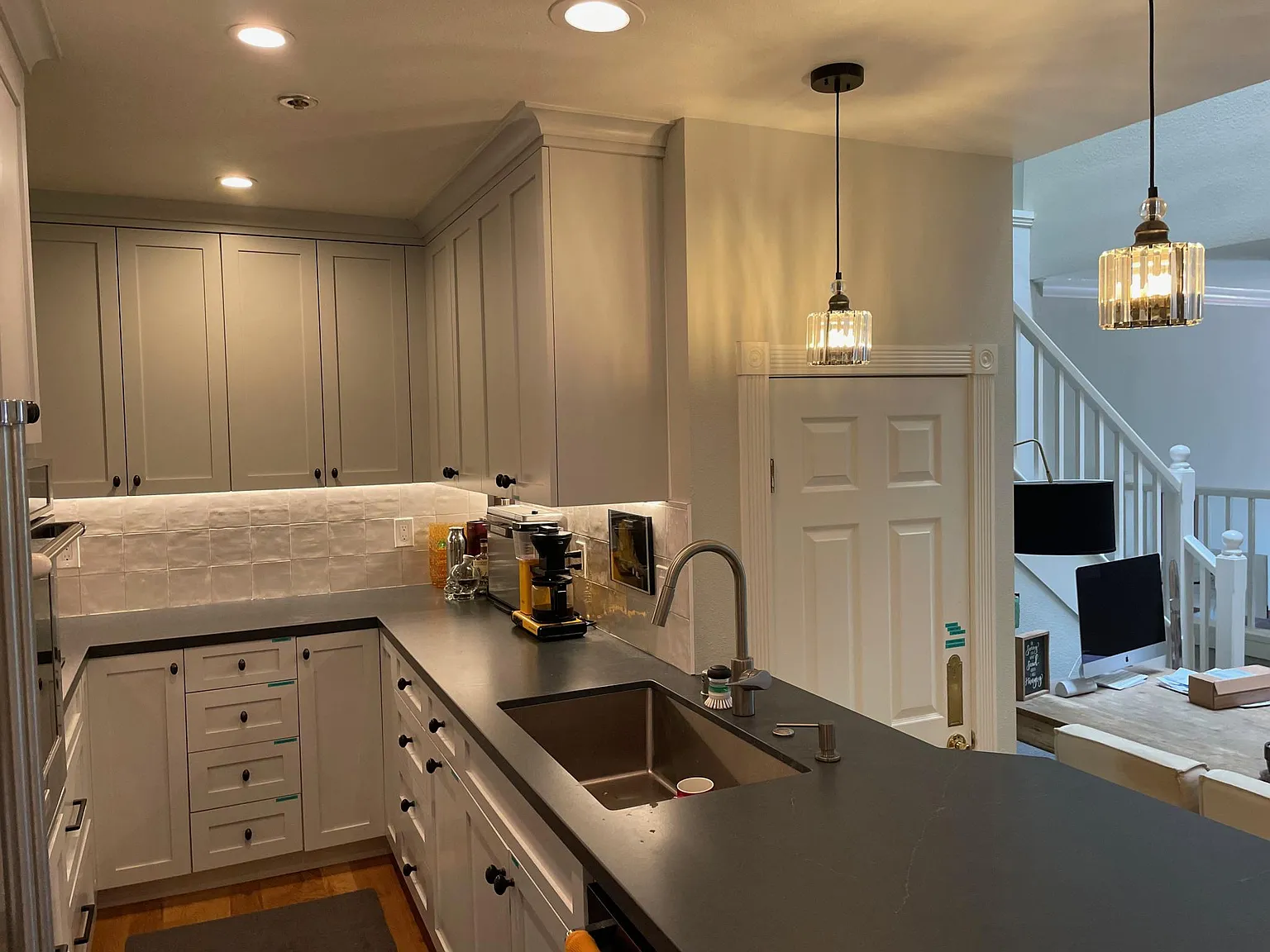 2425 Market St — Photo 2