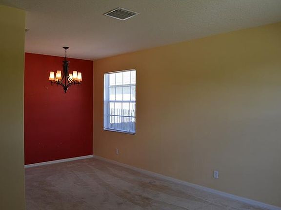 5th image of 11208 Village Brook Dr