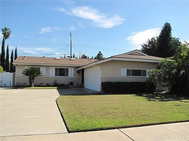 1st image of 11262 Stratford Way