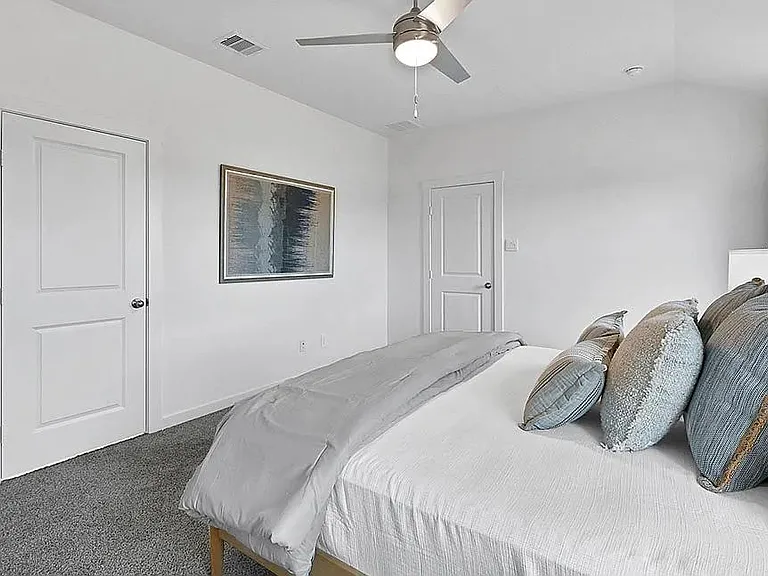 7943 Cavour Dr — Photo 15