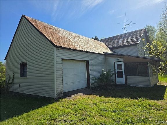 3rd image of 2392 State Highway 11b