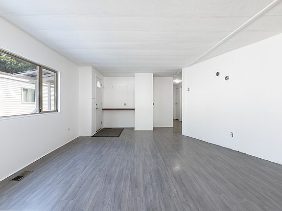 2nd image of 7370 Highway 99 #18
