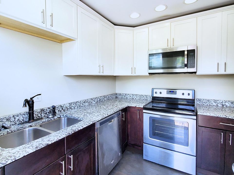 Unit #4 Kitchen