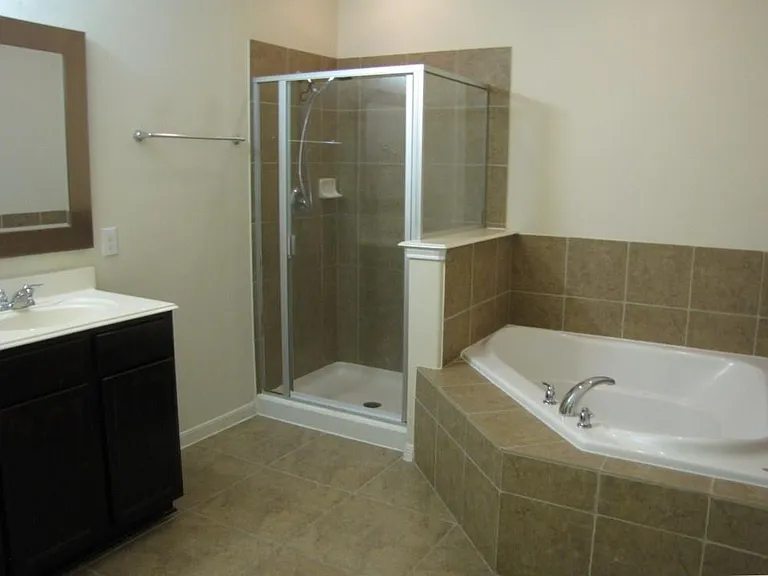 24219 Cornell Park Ln — Photo 14