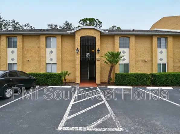 1919 Toucan Way, Sarasota, FL