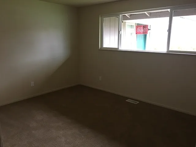 1318 S Ivy St — Photo 7