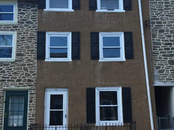 130 Grape St, Philadelphia, PA 19127