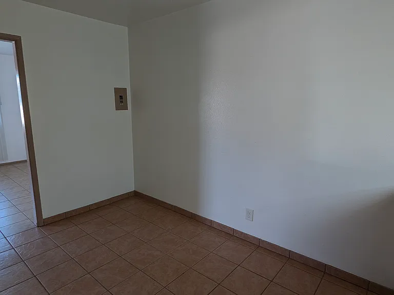 12132 Sitka St — Photo 11