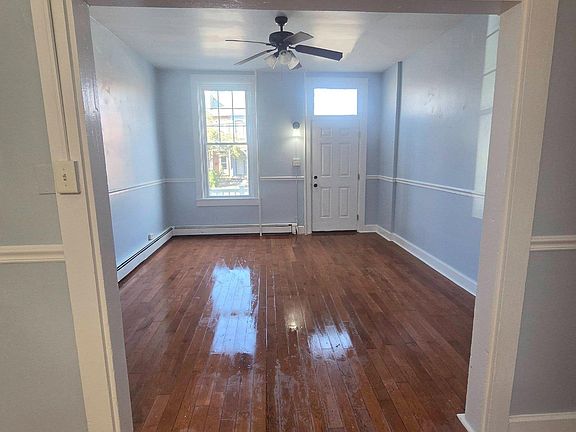 3rd image of 38 W Liberty St