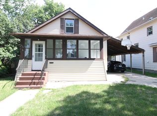 425 S Jackson St, Aberdeen Township, SD 57401