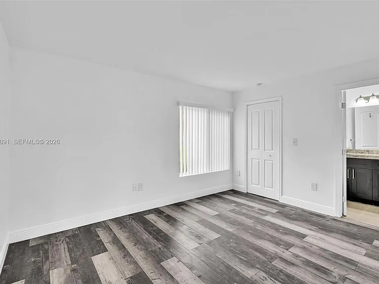 2341 NW 33rd St #406 — Photo 22