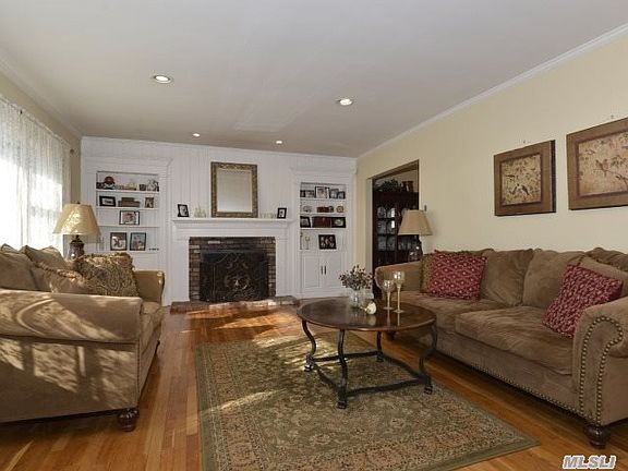 2nd image of 116 Wolf Ave
