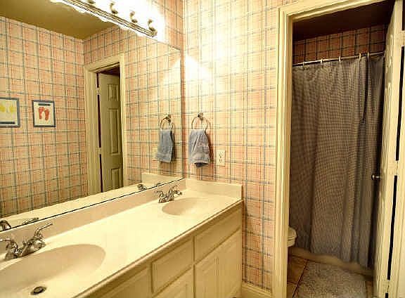 4th image of 2313 Queen Morgan Ln