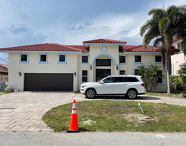 1st image of 2341 SE 10th Ct