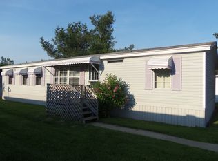 56 Green Valley Rd, Flint, MI 48506