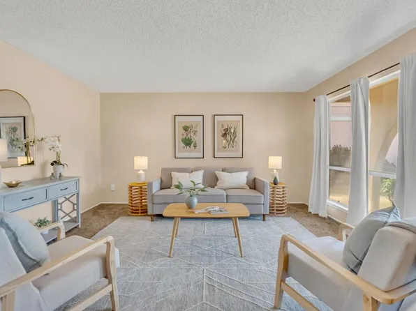 2627 Water Tree Way, Sacramento, CA 95826