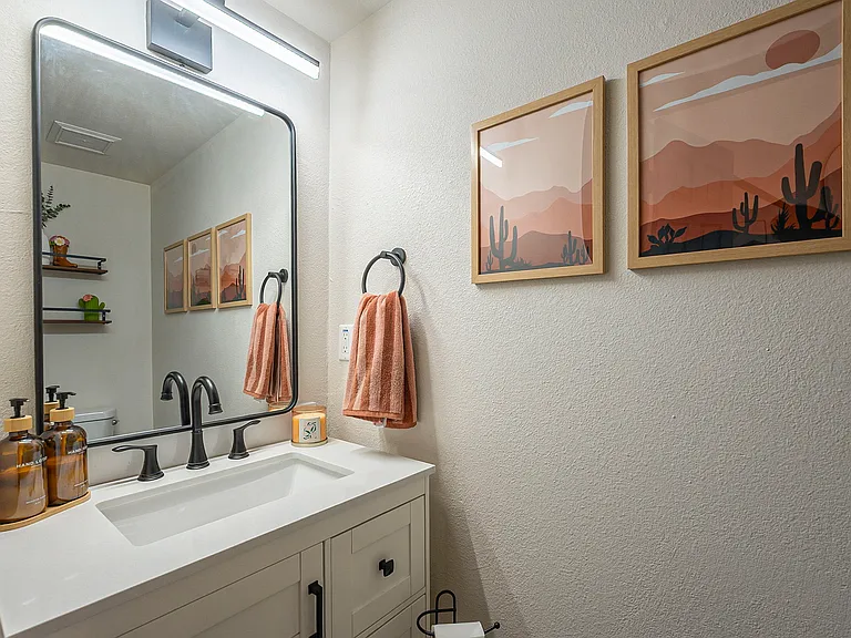 7835 E Glenrosa Ave #6 — Photo 27