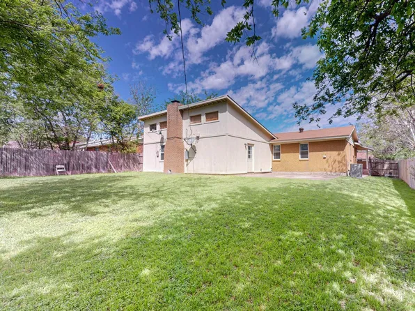 7917 Tumbleweed Trl, White Settlement, TX 76108
