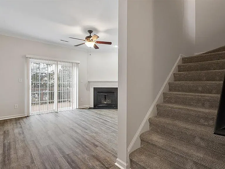 651 Ganyard Farm Way #4 — Photo 18