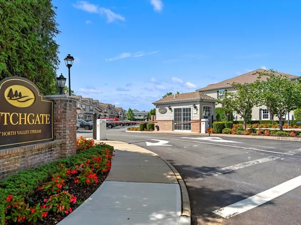 1002 Willow Lane, Valley Stream, NY 11580