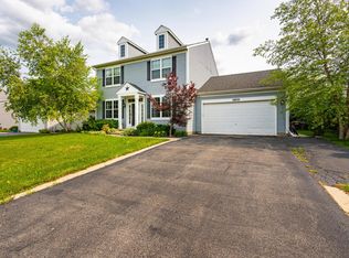 10579 Lansdale St, Huntley, IL 60142