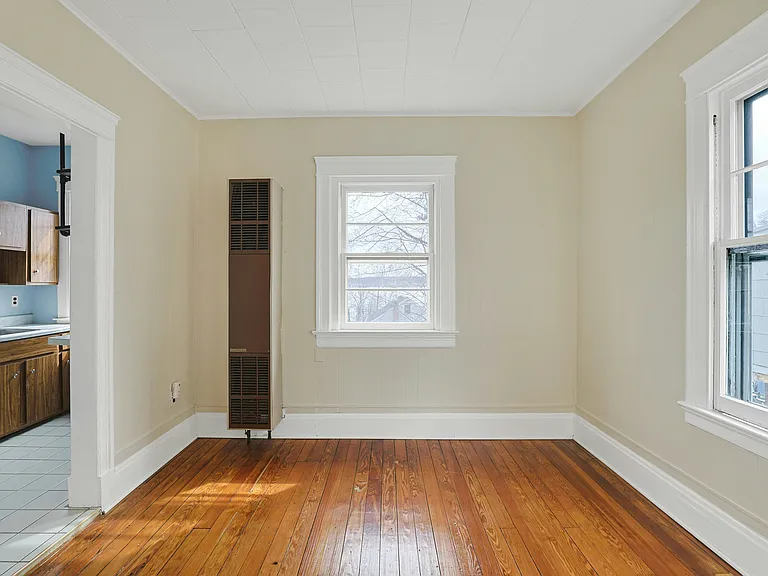 105 S Broadway Ave #4 — Photo 9