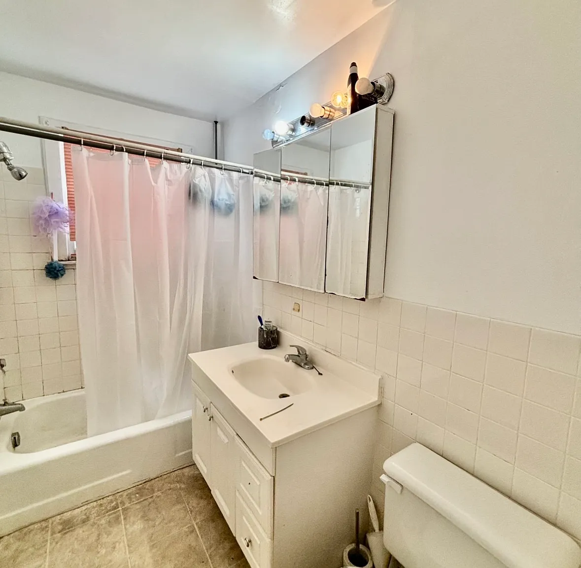 765 Mitchell Street Room B — Photo 4