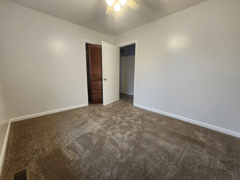 699 Blythe Ferry Rd NE — Photo 15