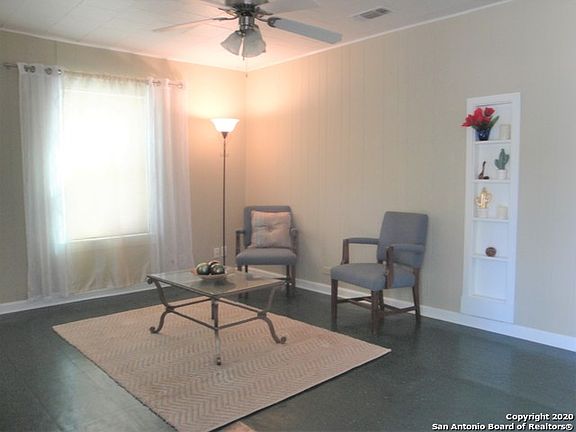 5th image of 1426 Mardell St