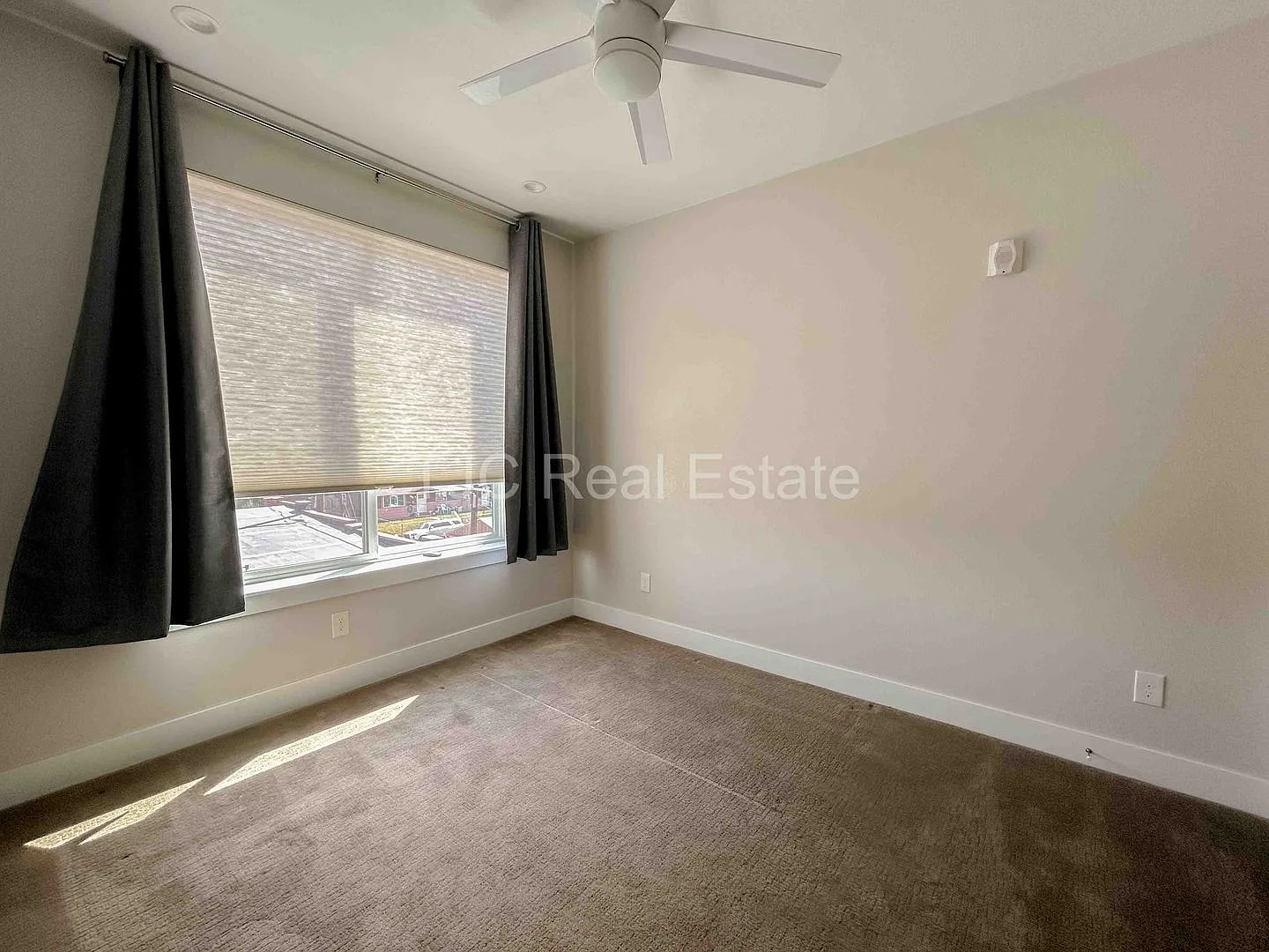 2 bed, 3.0 bath, 1711 sqft, $2,695 — Photo 4