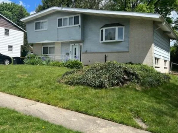 109 Wentworth Dr, Claymont, DE 19703