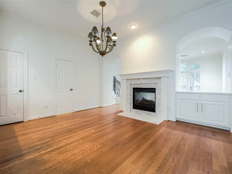 13647 Brookbluff Ln — Photo 15
