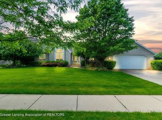 3303 Hidden Ridge Dr, Dewitt, MI 48820