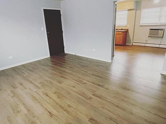 Living Room / Dinning Room